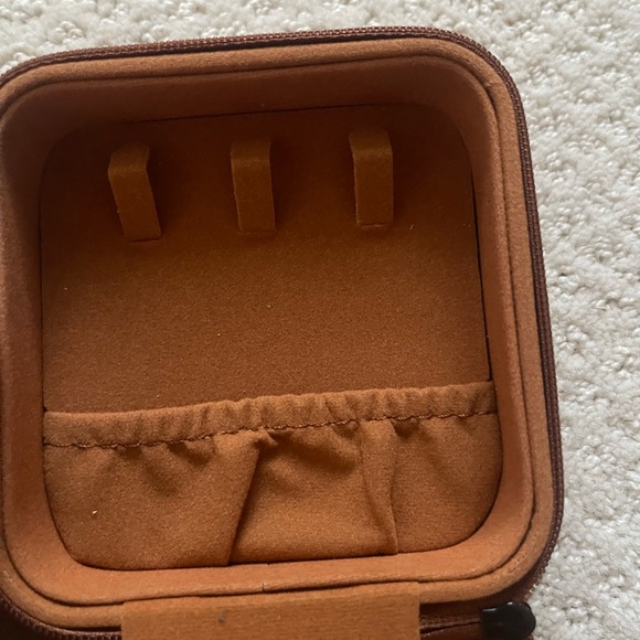 Personalized Leather Travel Jewelry Box with Name Portable Jewelry Case - Picture 6 of 7